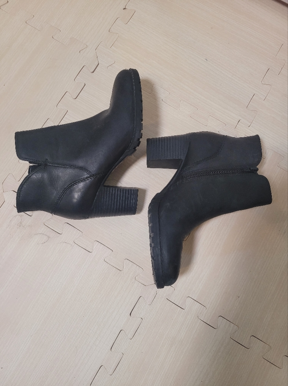 Clark's Verona Trish Black Leather Boots Size 7.5M